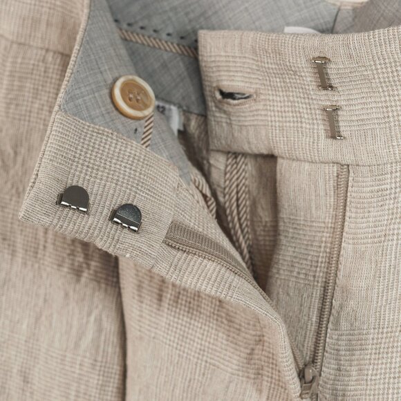 Brunello Cucinelli SS/23 Cream Glen-Plaid Linen Cuffed Trousers - Picture 6 of 10